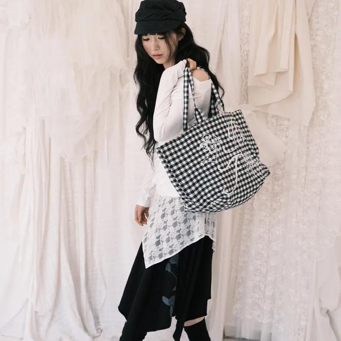FR Angel Graphic Check Shoulder Bag