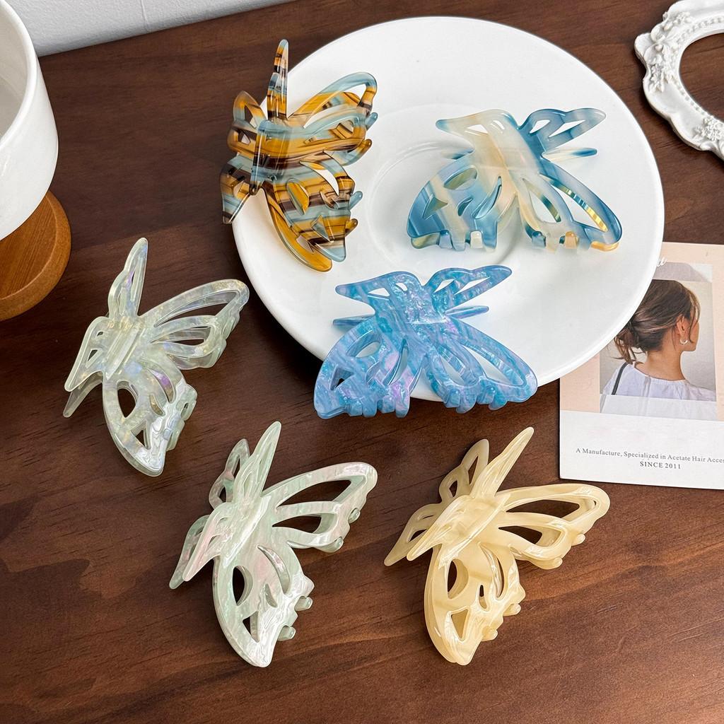 Premium Dorwi Hair Clip For Women Beautiful Colorful Butterfly Design Perfect For Summer Fashion