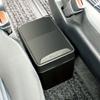 Tsuchiya Yac ZE-1 Car Goods Trash Swing Dust, Black, 1.2 Gallons