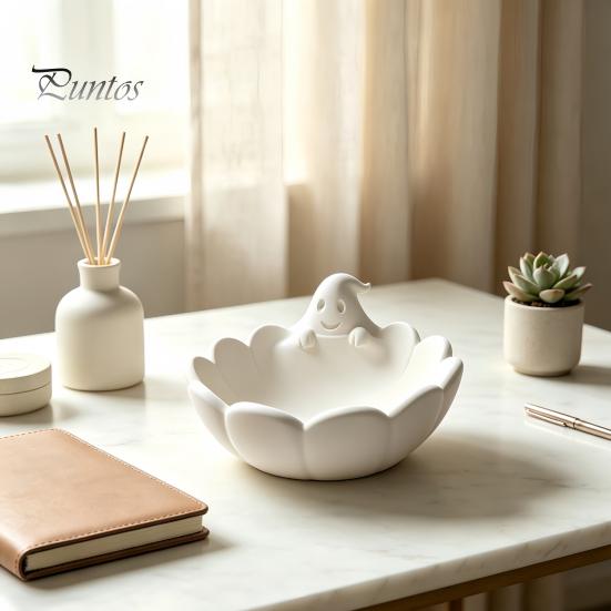 Trendy Desk Accessories Ghost Petal Tray, 3D Printed Cute Spooky Organizer for Small Vanity Items, Cartoon Jewelry Ring And Earring Holder,