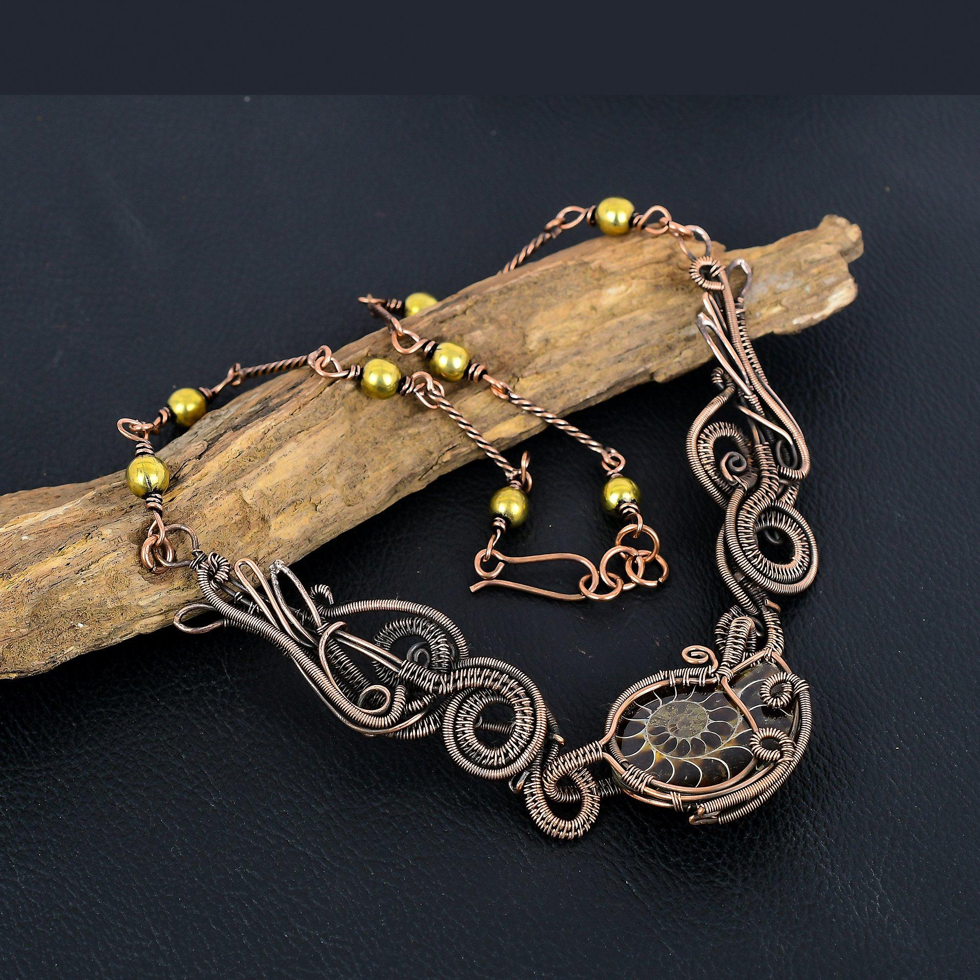 

Ожерелье с аммонитом, обернутое медной проволокой 999 пробы, с регулируемой цепочкой, ожерелье из драгоценных камней ручной работы ко Дню памяти Adjustable With 18 Inches