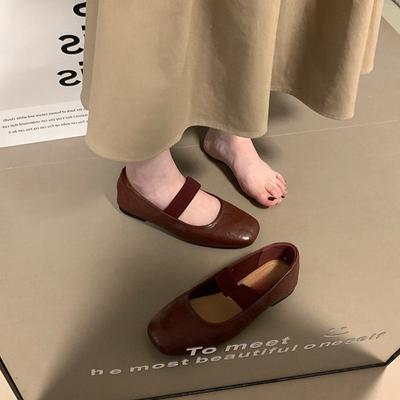Ballet Mary Jane Shoes Women's 2024 New French Temperament Elegant and Versatile Light Mouth Small Leather Shoes