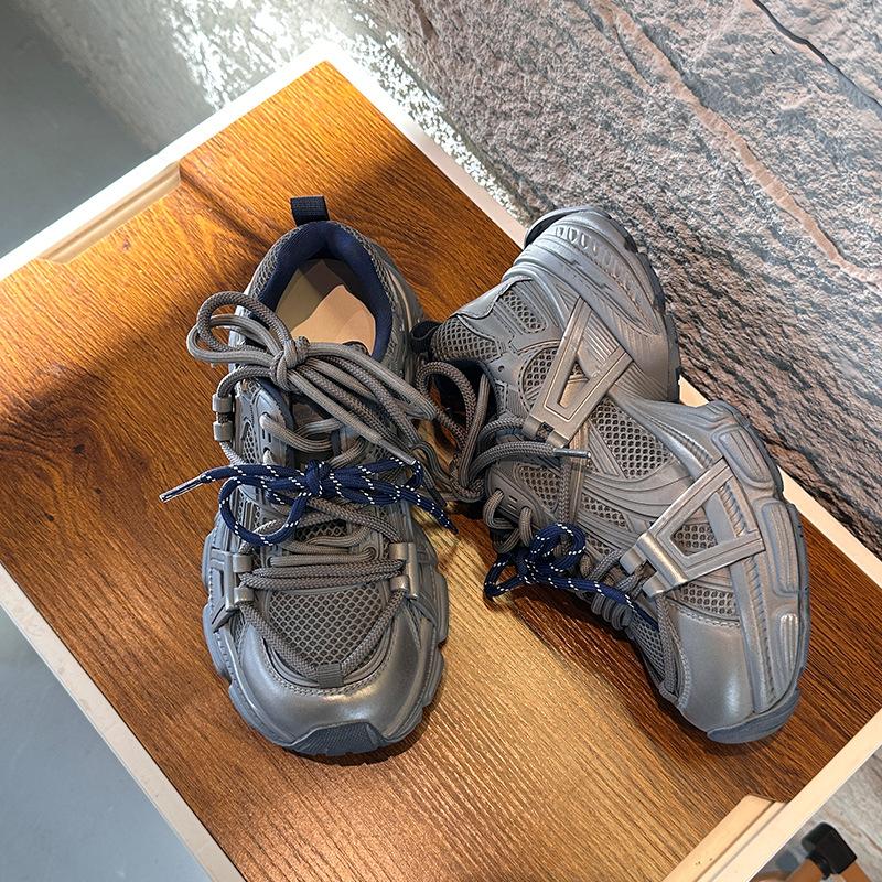 Suction film sole dad shoes women's autumn new thick-soled heightening sports shoes women's casual commuting versatile shoes women