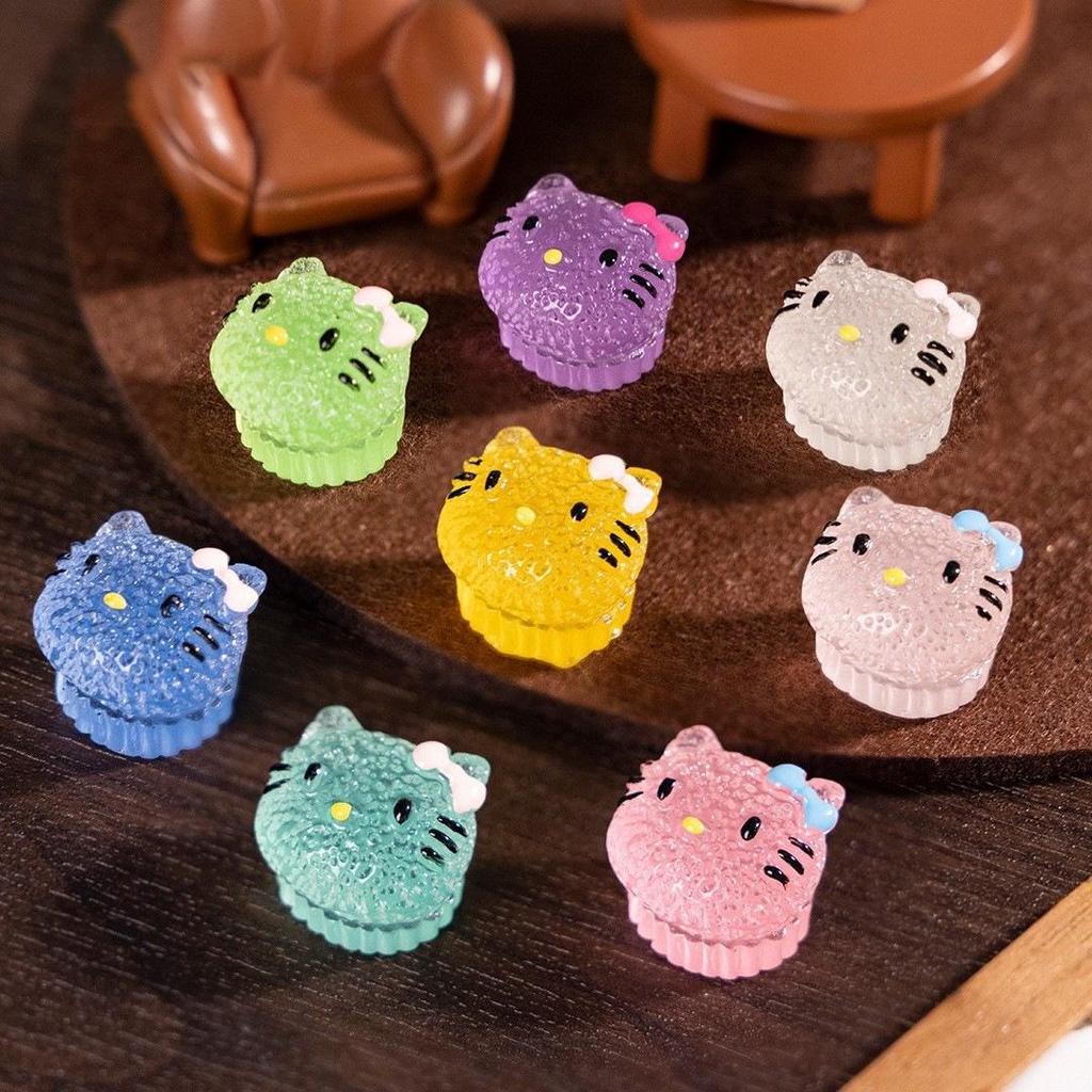 Miniature Luminous Resin Animal Ornaments: Cartoon Desktop & Car Decorations