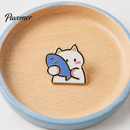 Enamel Badge Pin Holding Fish Cartoon Cat Brooch, Kitten Alloy Pin, Women Animal Jewelry Clothing Accessories for Backpacks Hats Scarves Jackets