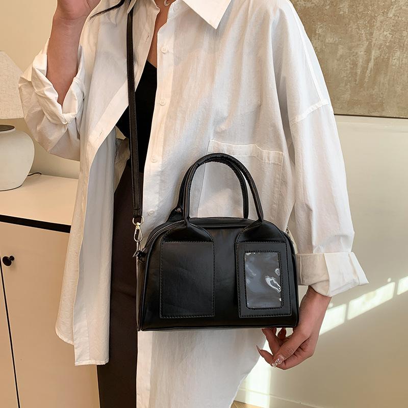 Korean version of retro portable Boston bag women's 2025 early spring new niche fashion foreign style versatile shoulder messenger bag