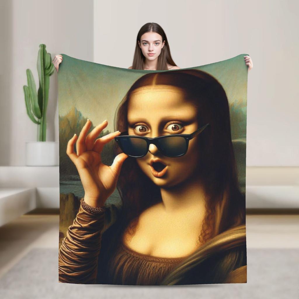 Starry Night Mona Lisa Throw Blanket Cozy Fashion Blanket  For Couch Chair Travel Car Flannel Bedspread Bed Cover