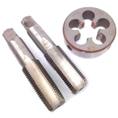 HSS x 1,5 mm kuželový & zástrčkový závitník & x 1,5 mm matricový metrický závit pravý