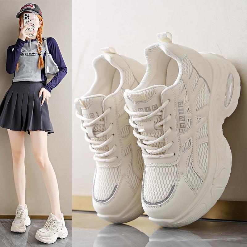 Fashion Women Platform Sneakers 2025 Autumn New Fashion Casual Lace Up Sports Shoes Woman Non Slip Walking Shoes Ladies Vulcanize Shoes