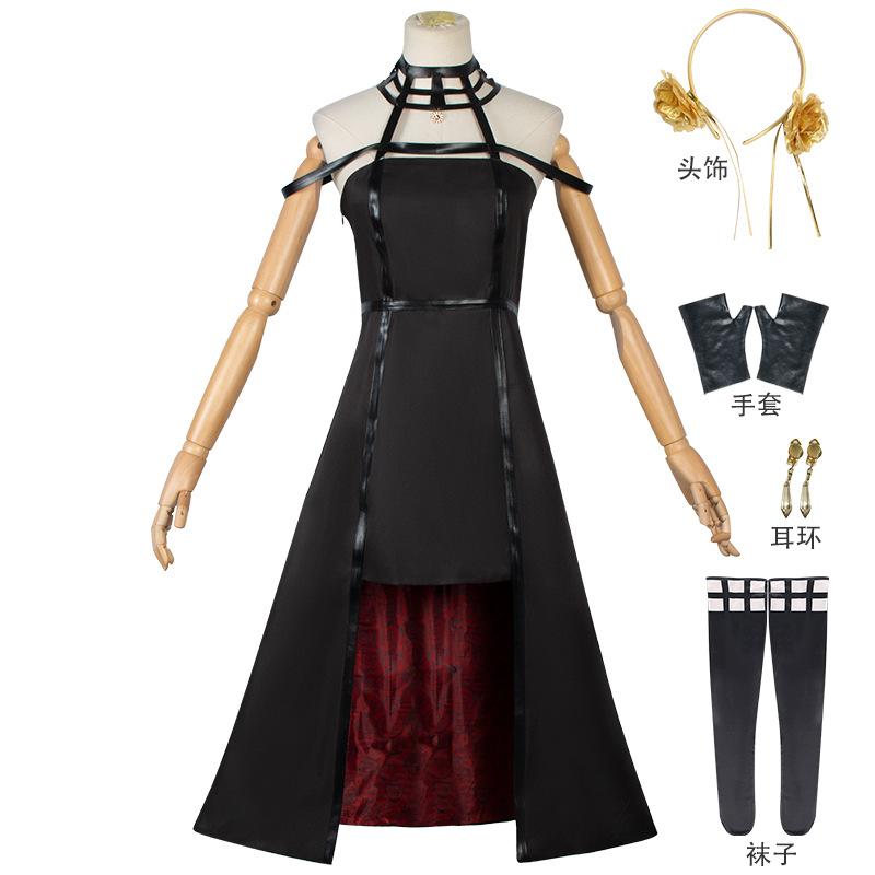Spy playmaker Ania Cos takes Thorn Princess Joel cosplay Halloween costume