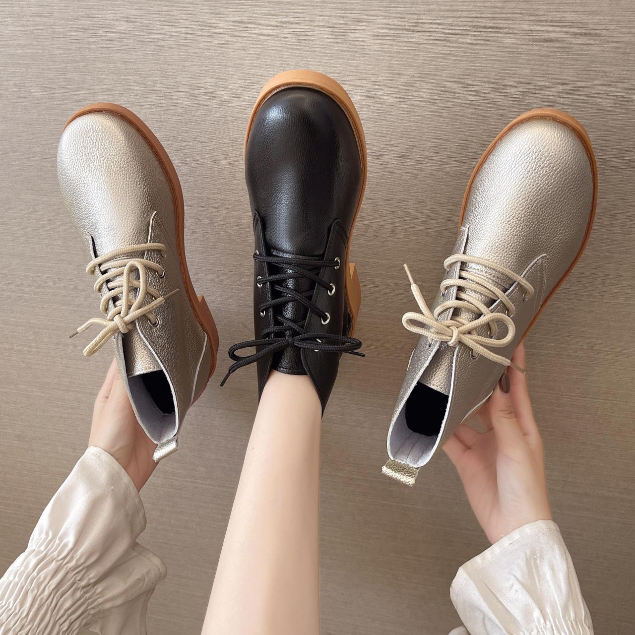 Ботинки большого размера 43 с плоским круглым носком для женщин 2024 года — фото 3