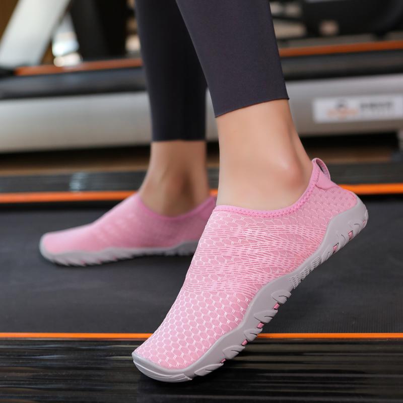 Summer New Arrival Couple Swimming Beach Upstream Shoes Outdoor Non Slip Quick Dry Breathable Aqua Shoes Barefoot Shoes