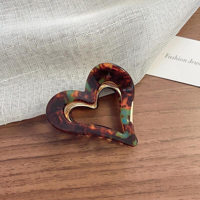 1pc Cute Heart Shaped Hair Claw Clips Colorful Acrylic with Gold Accents Multiple Pretty Hues Perfect for Sweet Y2K Hairstyles