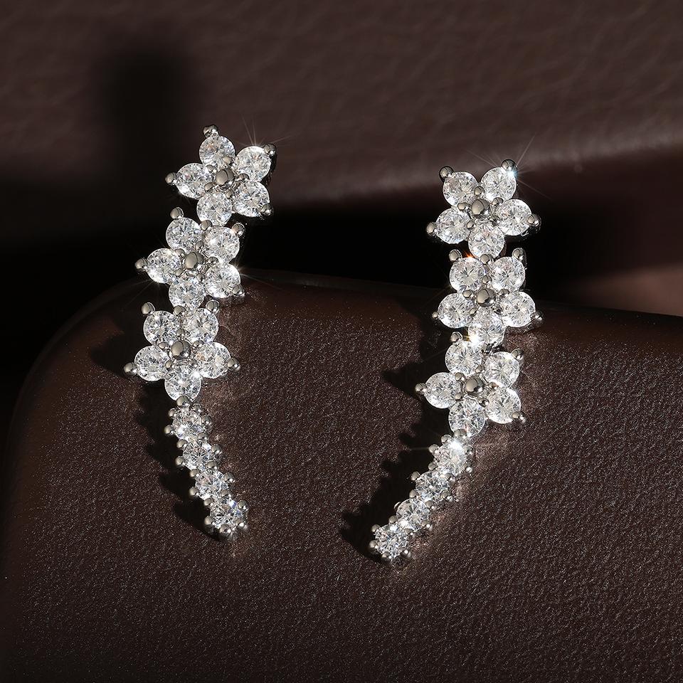 ZAKOL Exquisite Shiny Zircon Mini Flowers Stud Earrings for Women Sweet Female Pierced Ear Accessories Party Zircon