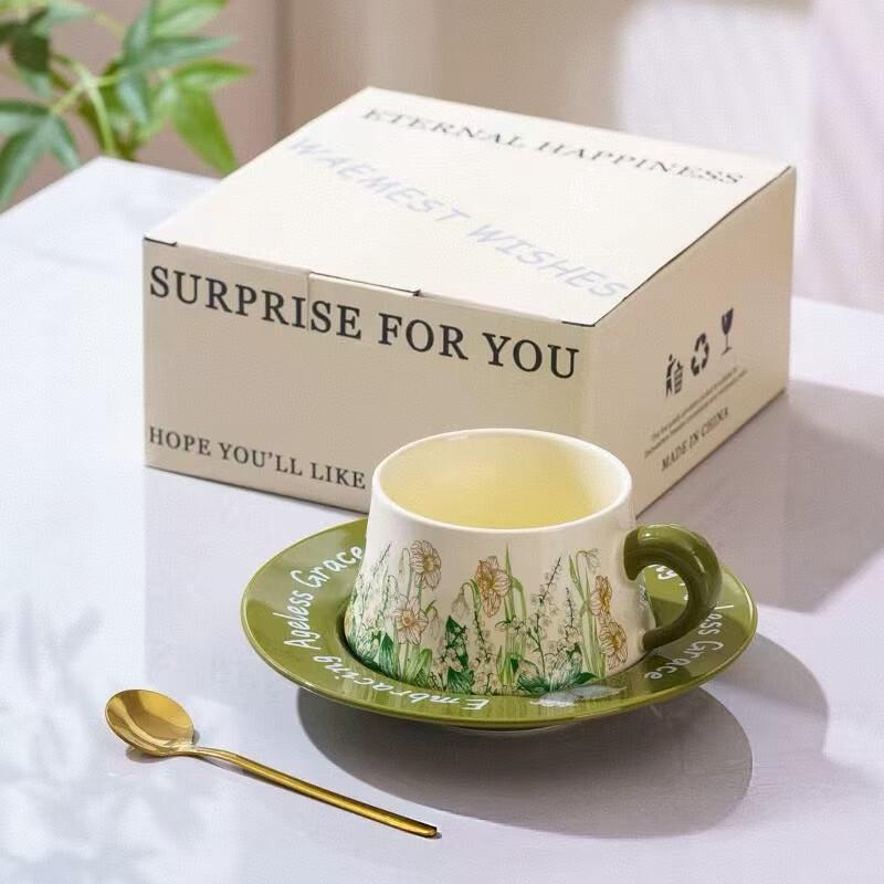 

Керамический кофейный набор Shangqi Ландыш