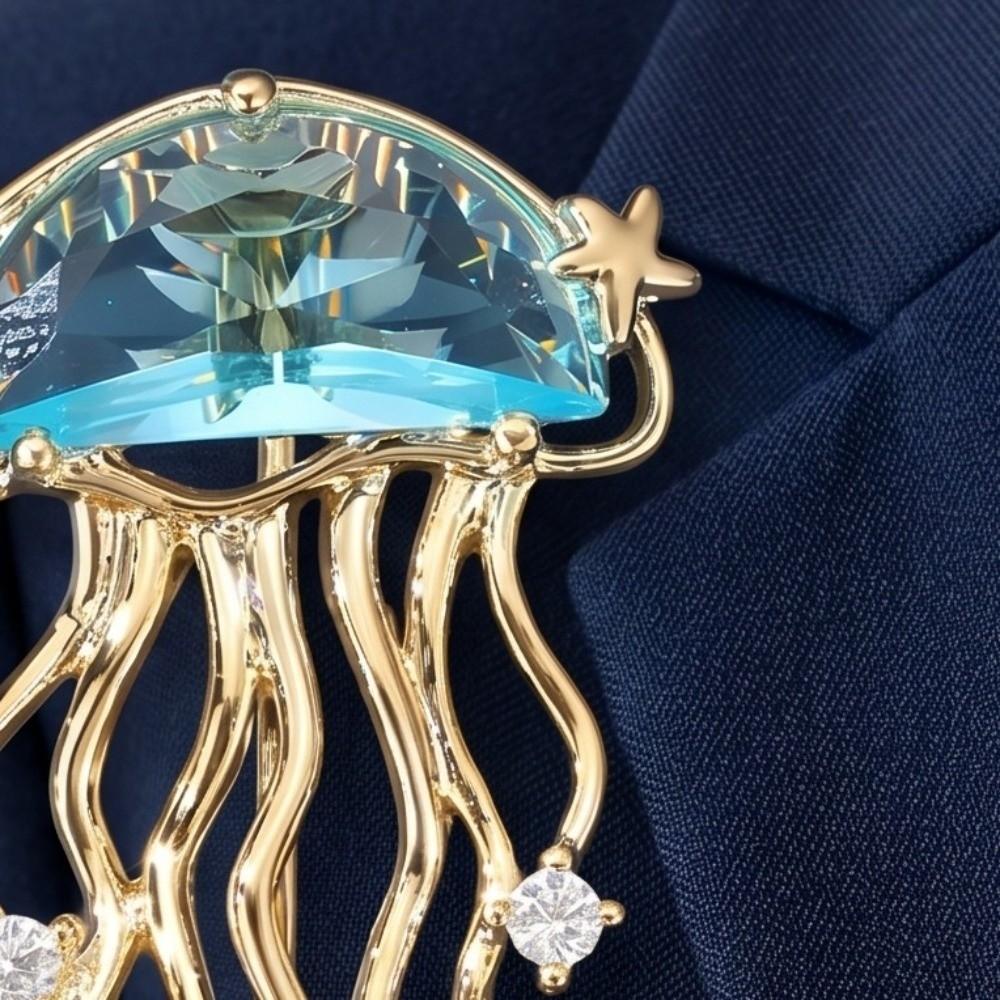 Rhinestone Jellyfish Crystal Lapel Pins Zinc Zinc Alloy Jewelry Accessories Beach Style Badge Pin Gifts