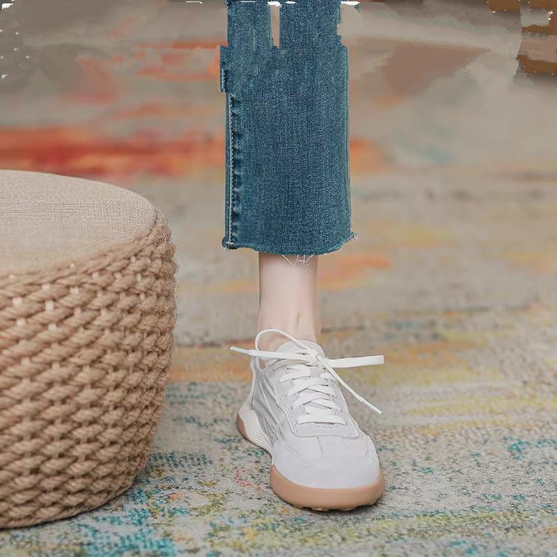 Popular Women's Shoes 2025 New Summer Breathable Soft Sole Not Tired Feet Thin Sole Sports Training Shoes Thin White Shoes