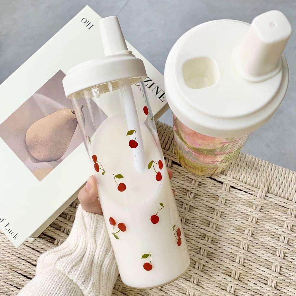 700ml Milk Plastic Cup with Lid Straw Leakproof Water Straw Bottles Fall Prevention Dustproof Large Capacity Water Bottle