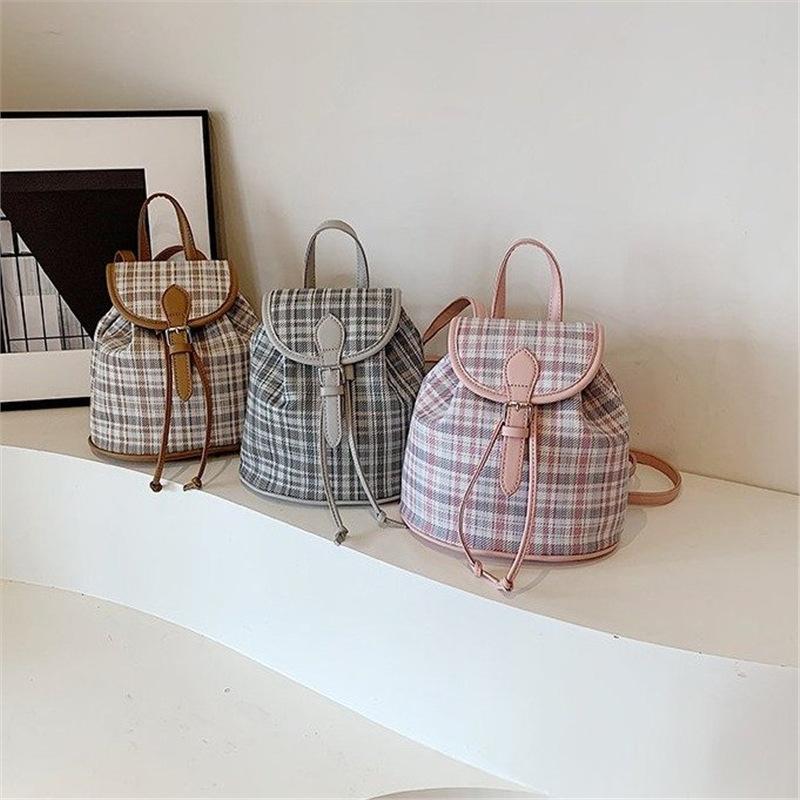Schoolbag simple Korean version of textured women's bag fashion trend 1011 new backpack niche plaid shoulder messenger bag