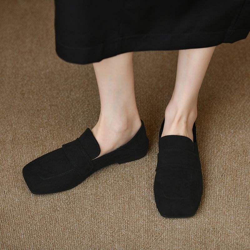 Retro loafers z płaską podeszwą, niszowe, pojedyncze buty damskie, 2025 nowość wiosna-jesień, brytyjskie buty typu one-pedal, z miękką podeszwą, Doudou