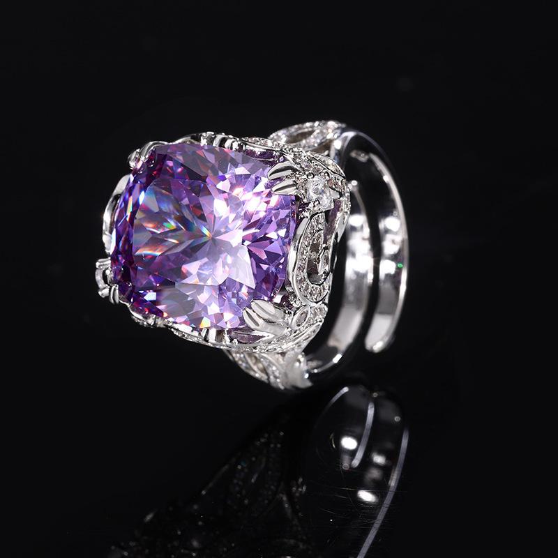 Jewelry Copper Bottom Gold-Plated Retro Simulation Bird'S Nest Cut Color Treasure Fat Square Light Luxury Ring Female 14 * 16