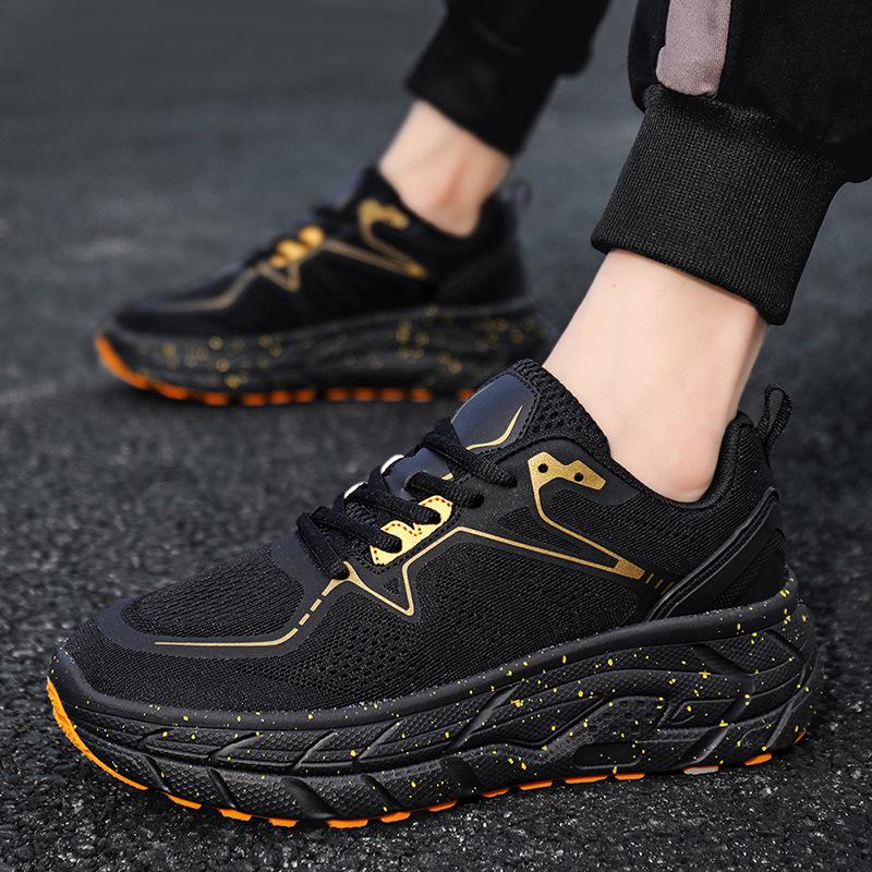 Men's Flyknit Breathable Racing Marathon Shoes: Summer Casual Sports Sneakers