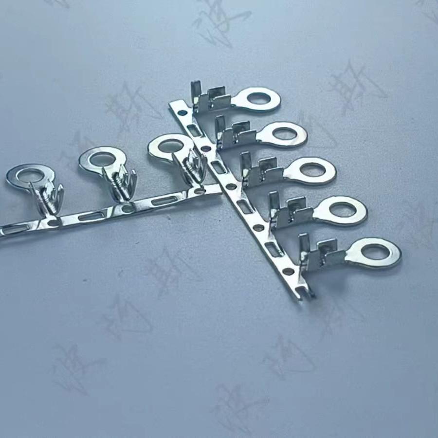 4.3 Terminal Lug: 8.0 OD, 0.5 Thickness, Horizontal Type B Circular Ground Ring Terminal, 4000/Roll.