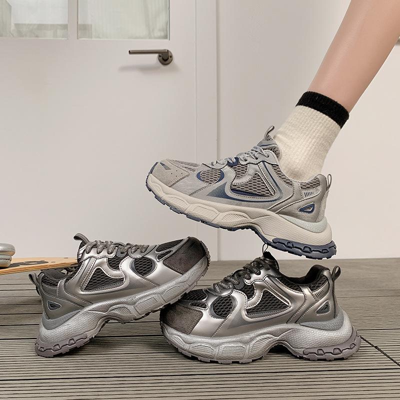 Dad Shoes Women's Shoes 2025 Autumn Explosion Versatile Platform Internet Celebrity Super Fire Show Foot Niche Sports Casual Shoes Tide