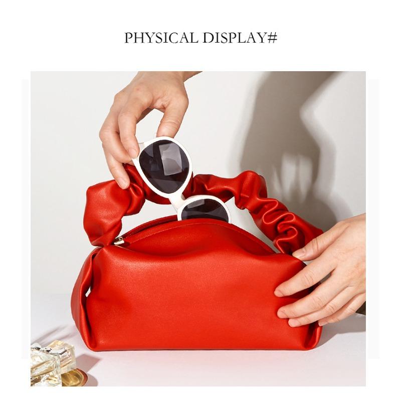 1PC Ins pleated toilet bag large capacity portable portable red wedding souvenir storage bag pu waterproof cosmetic bag