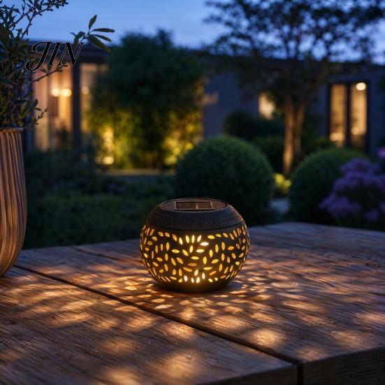Durable Outdoor Lighting Garden Solar Light, Waterproof Metal Lamp, Leaf Pattern Lawn Light Lantern for Terrace Yard Deck Porch Table Decor Decorative