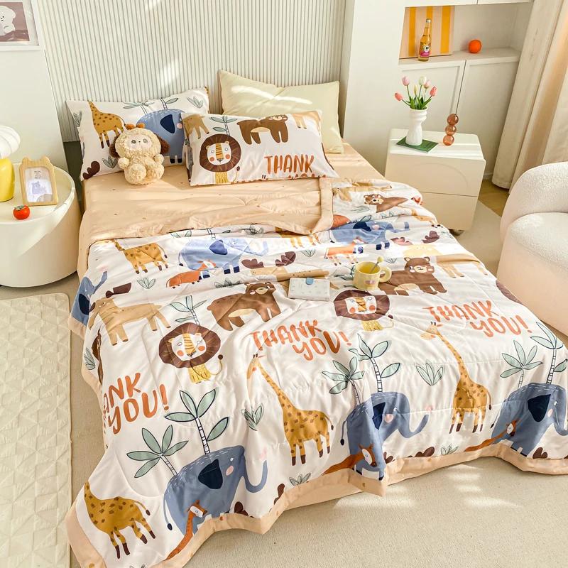Cartoon Animals Pattern Summer Quilt 100% Cotton Air Conditioning Quilted Quilt Skin-friendly Breathable for Kids Boys Girls