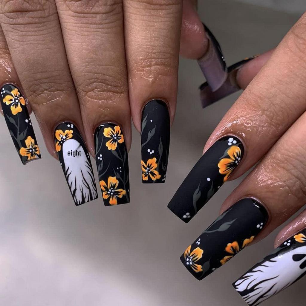 Hot Halloween Wearable Nails: Spiderweb, Heart, Rhinestone, Ghost, Stars & Moon Designs, Removable Fake Nails
