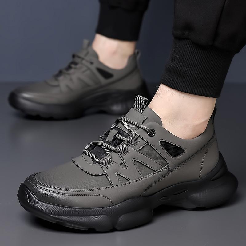 The New Autumn Men's Outdoor Sports Shoes Are Breathable Comfortable Lightweight Wear-resistant Sneakers Man Travel Casual Shoes