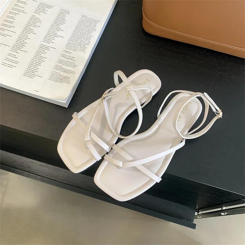 Fashion 2025 Summer Gladiator Women Sandals Fashion Elegant Narrow Band Clip Toe Shoes Ladies Comfort Flats Beach Sandalias