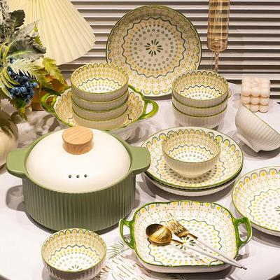 Stoviglie – Set di stoviglie