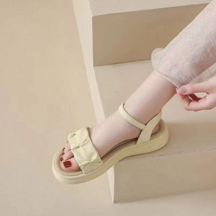 Sandals women's outer wear summer new 2025 versatile flat-bottomed fairy style with skirt sandals word with Roman women's shoes