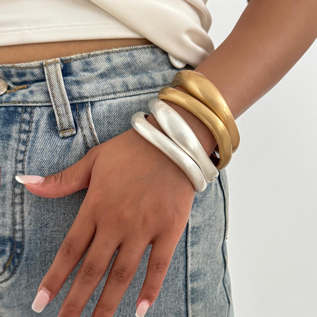 Punk Style Metal Texture Matte Bracelet, Fashion Style Irregular Glossy Spring Buckle Bracelet