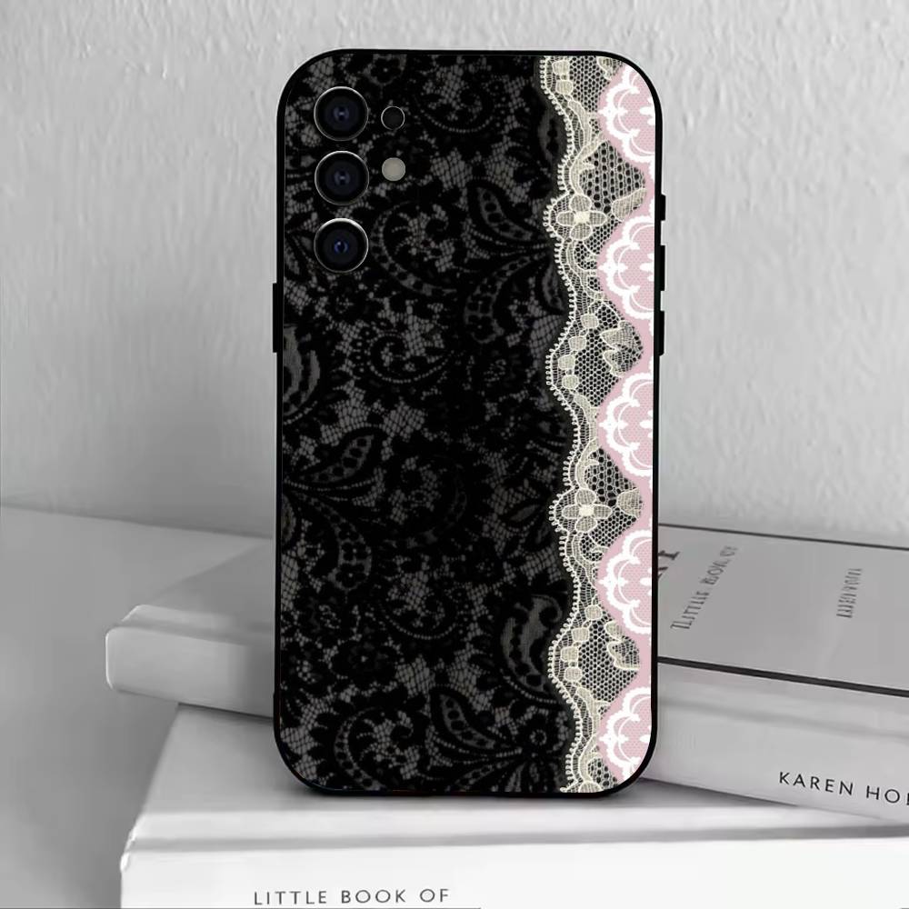 Elegant Black Lace Print Design Phone Case For Samsung S25,S24,S21,S22,S23,S30,Ultra,S20,Plus,Fe,Lite,Note,10,Black Cover