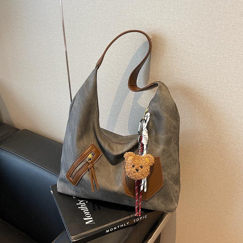 Premium sense large capacity tote bag women's new autumn and winter versatile fashion shoulder bag niche underarm bag