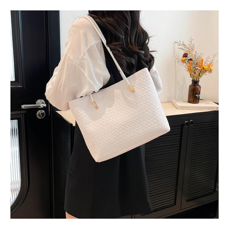 Grenzüberschreitende gewebte Handtasche mit großem Fassungsvermögen für Damen, 2025 neue Vintage- vielseitige Schultertasche mit Unterarmgriff und Tragetasche.