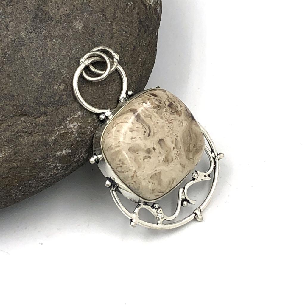 Natürlicher Scolocite Edelstein 925 Sterling Silber Schmuck Designer Anhänger 1,79" AJP-171
