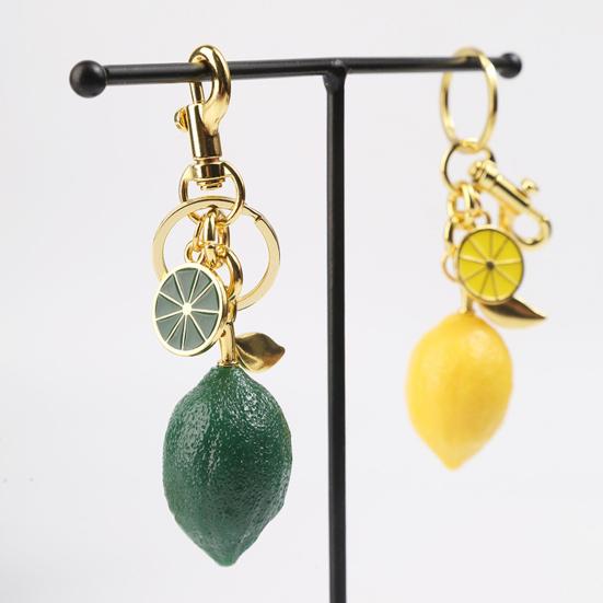 Resin Keyring Summer Vitality Lemon Shape Charm Keychain Couples Friends Key Chain Portable Car Bag Door Keychain