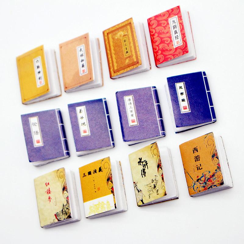 Pack of 4 Miniature Novel Models For Dollhouse Study Decoration - Diverse Doll House Items
