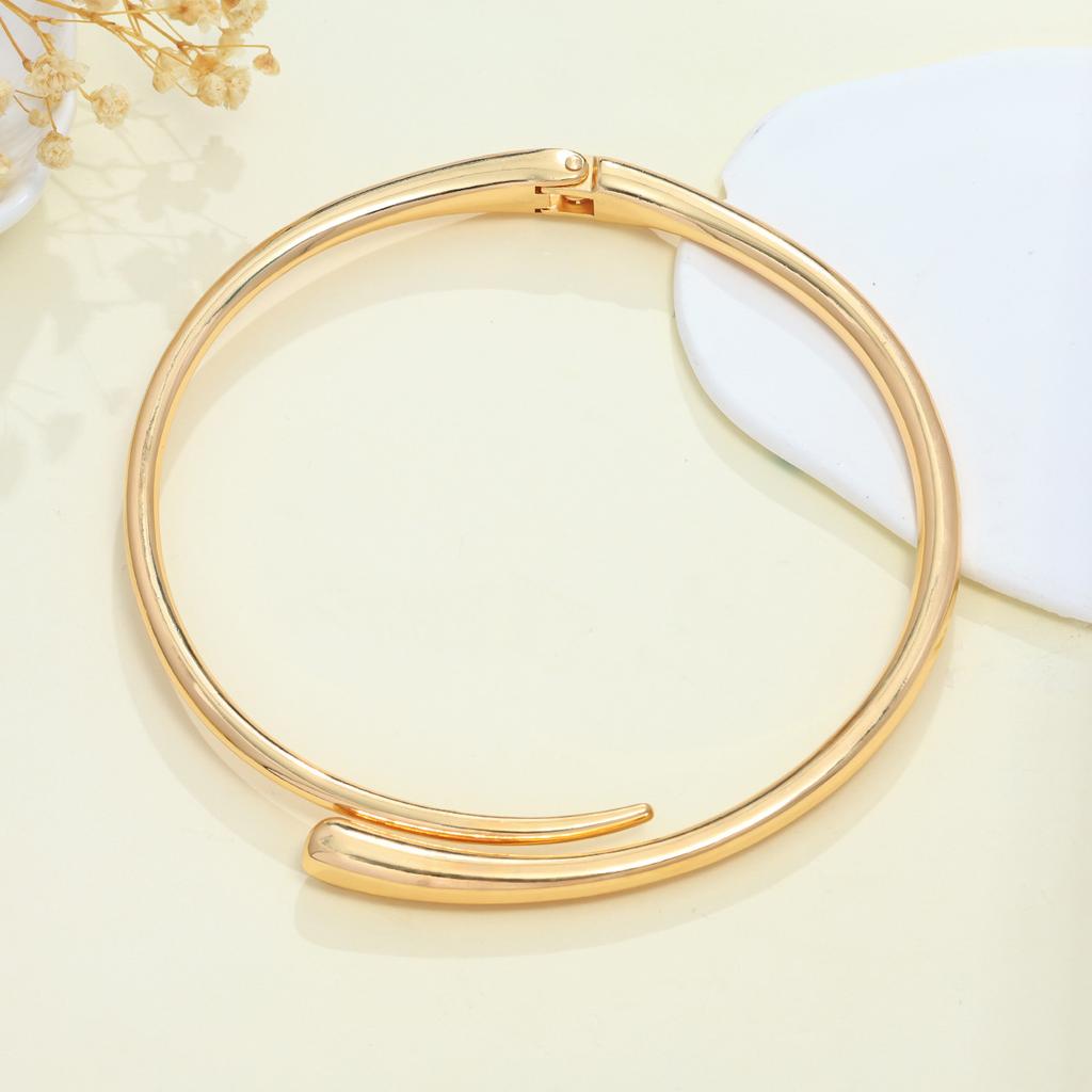 Heavy Metal Temperament Geometric Ring Glossy Water Drop Collar Bracelet Earrings Jewelry Set