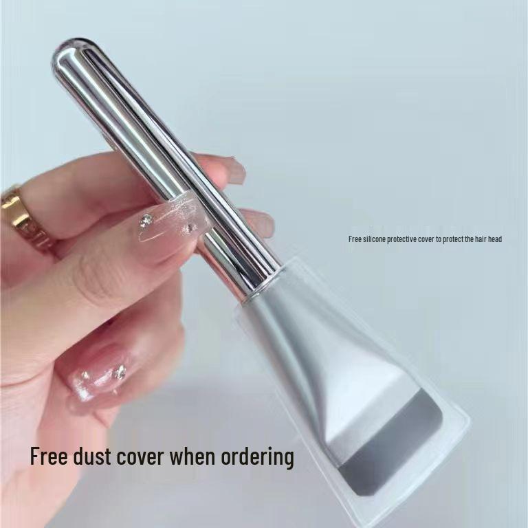 

Кисть для тональной основы плоской формы для безупречной обнаженной кожи и легкого консилера серебряный