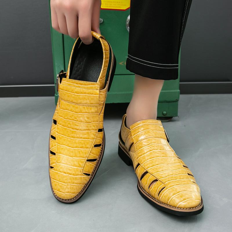 Summer Retro Men Business Sandals Men Comfortable Casual Breathable Versatile Fashionable Sandals Size 38-46 Men Sandals