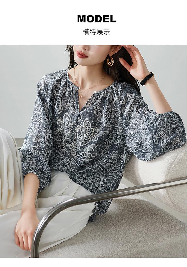 100% mulberry silk printed shirt for women's 2026 spring commuting versatile round neck silk top