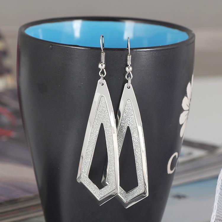 Frosted Geometric Leaf Tassel Earrings - Creative Hollow Round Design