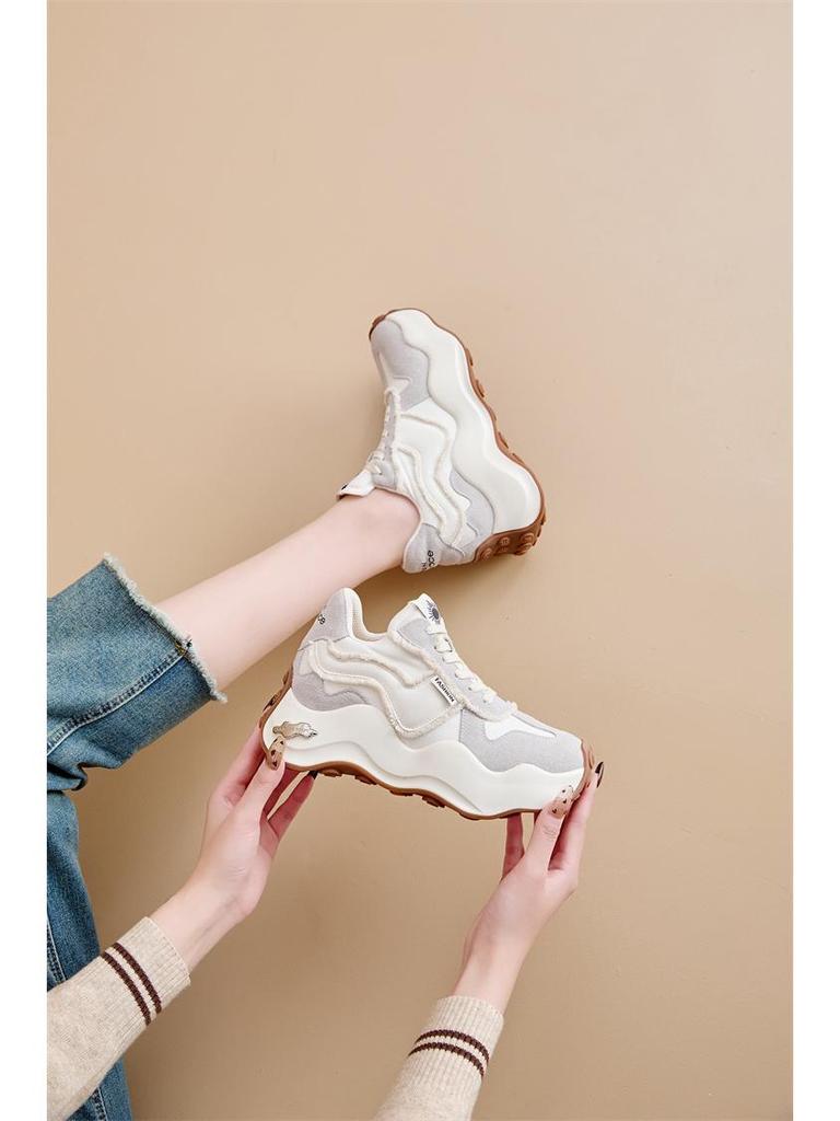 2025 Spring Women's Casual Sports Shoes - Fashionable & Versatile