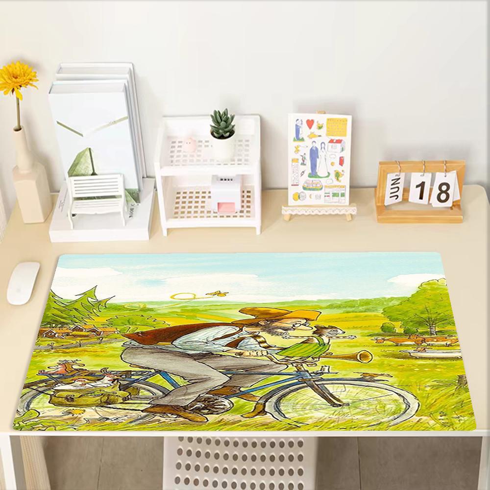 Pettson and Findus Theme Mouse Pad, Non Slip Rubber Base, Multifunctional Office & Home Decor, Perfect for Workspace Personalization.